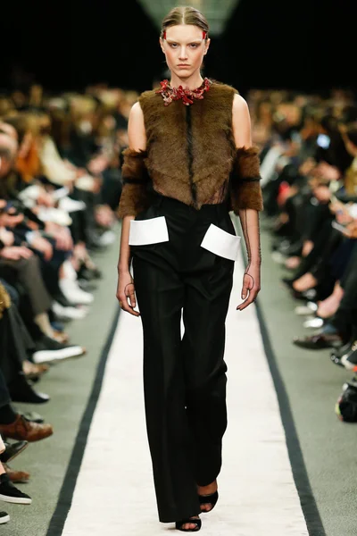Look 42